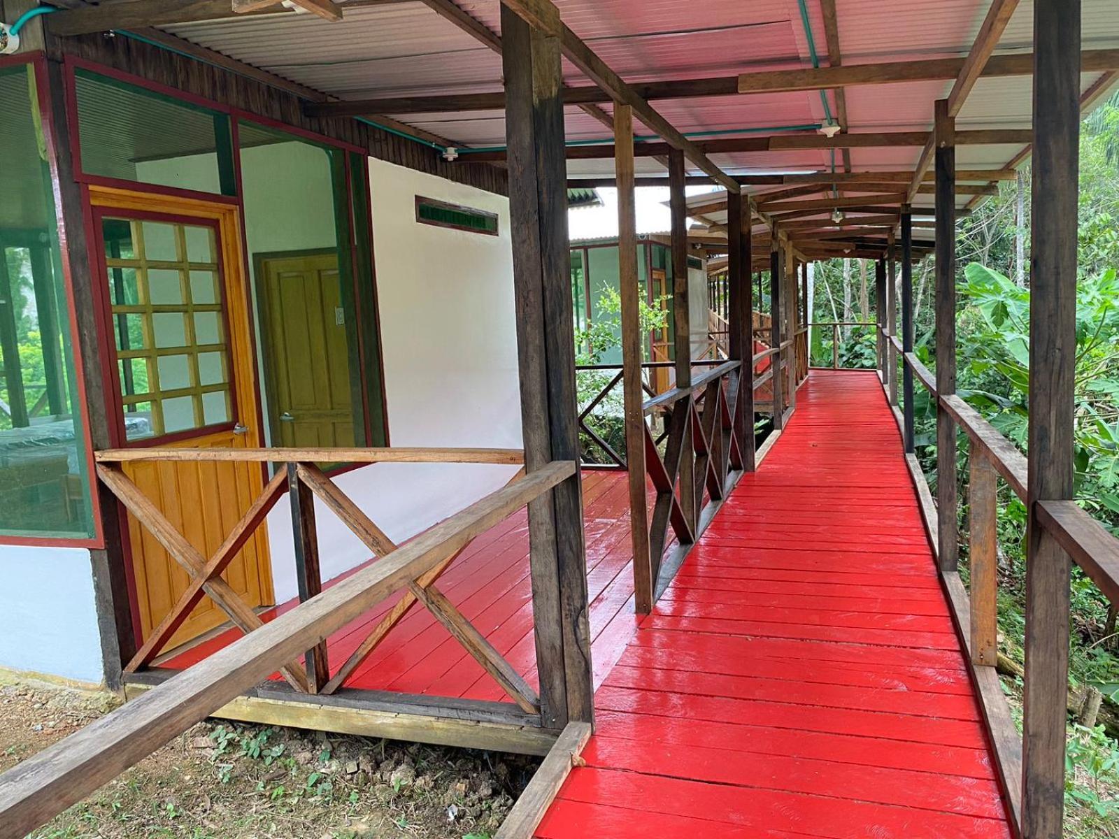 Amazon Acai Lodge Летисия Экстерьер фото