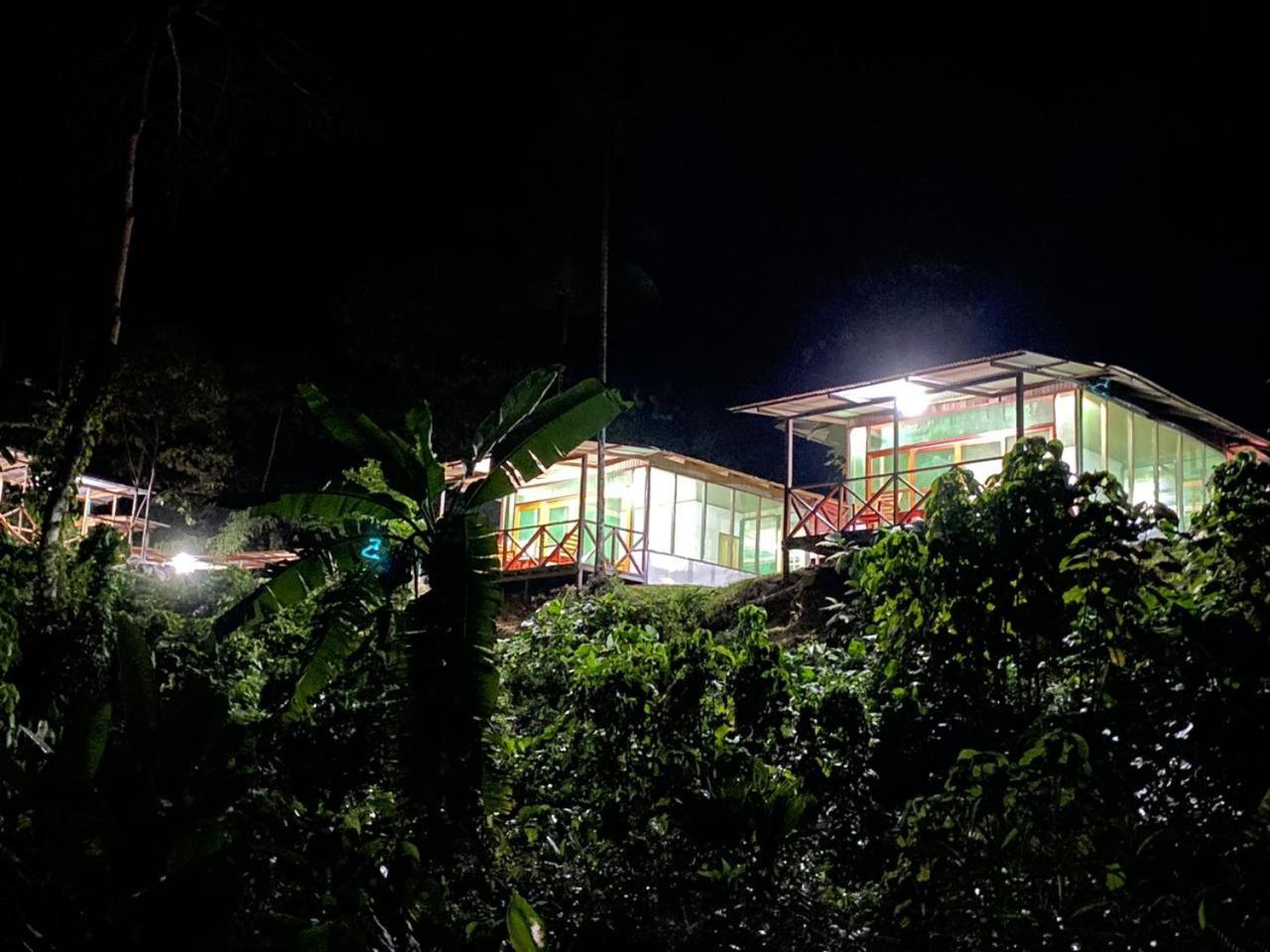 Amazon Acai Lodge Летисия Экстерьер фото
