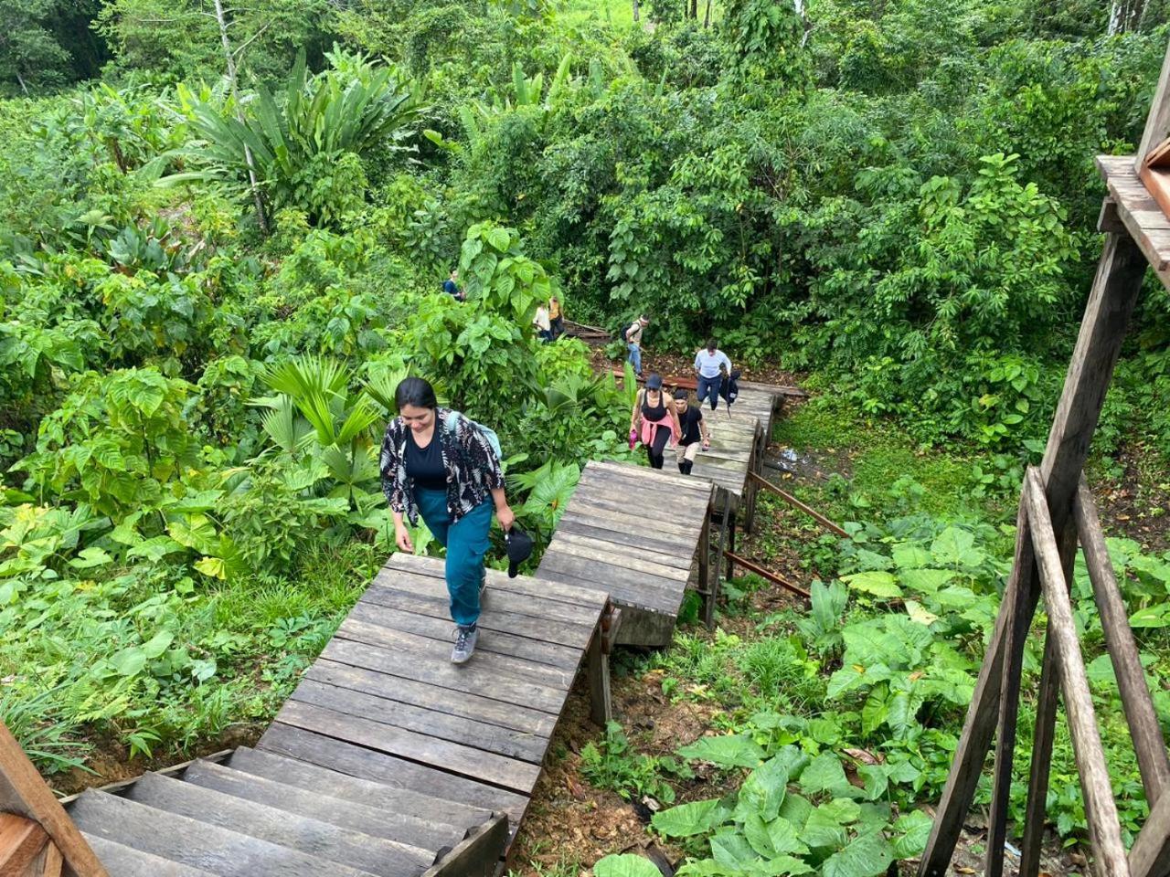 Amazon Acai Lodge Летисия Экстерьер фото
